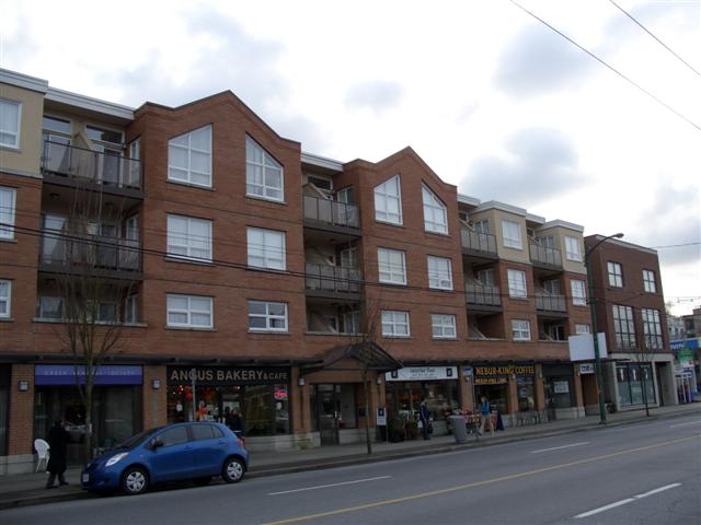 property full sized image is 400x320