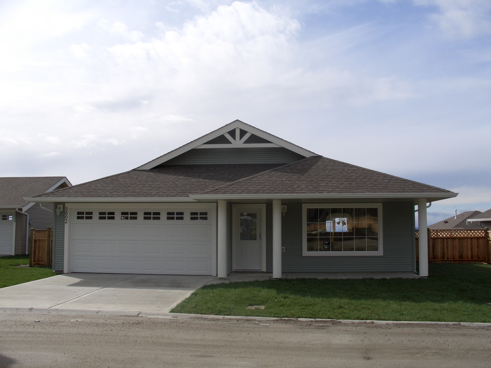property full sized image is 400x320